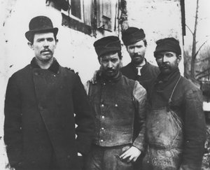 Trabajadores de Pólvora de Pierre A. Gentieu